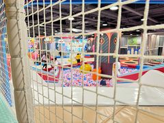 -酷洛小镇(步步高新天地购物广场店)