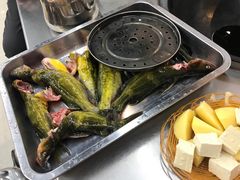 -屯老二农家铁锅炖·行业领军者(梅江店)
