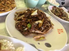 麻爷葱爆羊肉-金家老三饭庄(常营店)