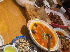 -严记小天府酸菜鱼(西四路店)