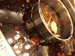 -山城年华老火锅(玉林店)