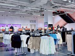 -百联奥特莱斯广场(南京店)