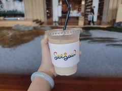 冰拿铁-Seesaw Coffee(朝阳大悦城店)
