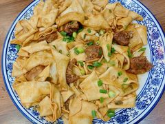 -壹阁胡羊焖饼(特色小吃街店)