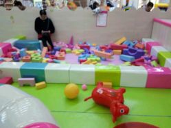 -孩子王童乐园(鹏瑞利青羊广场店)