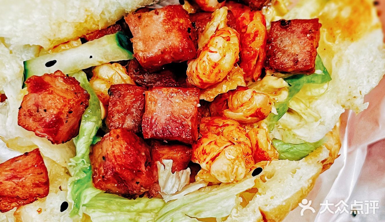 塔斯汀小龙虾中国汉堡🍔—“没钳也要爆有料”超满足！