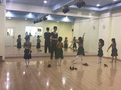 -刘诗昆艺术学校(一品天下校区)
