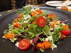 烤南瓜沙拉配茅屋芝士-兰特伯爵西餐厅·啤酒屋(方庄店)