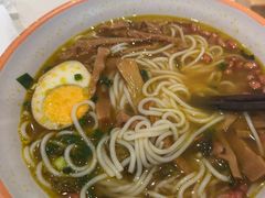 -大食代美食广场(上海中心店)