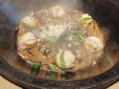 -万里闯关东铁锅炖菜馆(高新旗舰店)