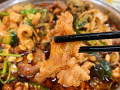 -周良天山牛杂城(天山路总店)