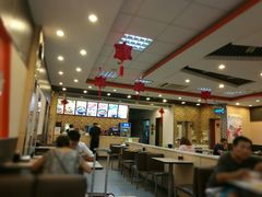 大堂-李先生牛肉面大王(上海站南广场店)