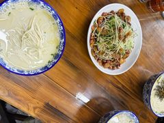 -雪琴面馆富安特色鱼汤面(城中花园店)