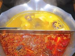 -湊湊火锅·茶憩(南京东路悦荟店)