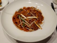 古厨干炒自制牛河-北京厨房(SKP店)