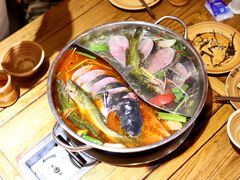 酸汤鱼-快活林酸汤鱼鲜品火锅店(甲秀楼店)