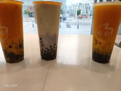 先百香双响炮-CoCo都可(建外SOHO店)