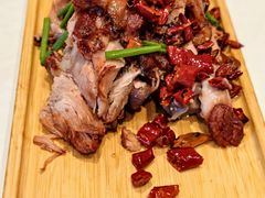 炭烧肘子-凯鸽酒楼(大同振兴街店)