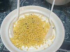 -蜗牛小馆醉乡民谣云南菜(惠新西里店)