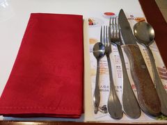 -爱丽丝牛排西餐厅(光谷步行街店)