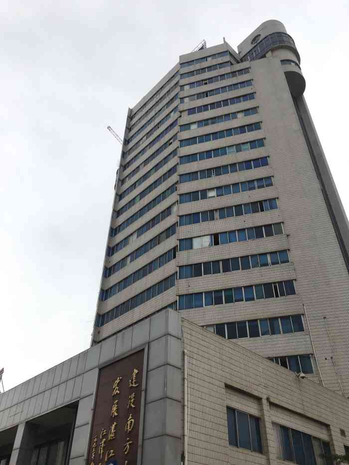 海港大厦-"今天没有事情做路过就过来看看了,这个大厦.