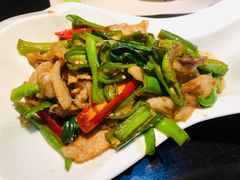 小炒肉-舌尖上的食缘花园主题餐厅