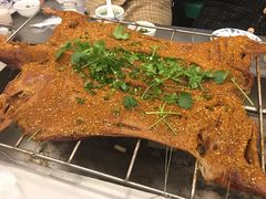 -去吃小龙虾·江湖菜·烧烤(南滨路店)