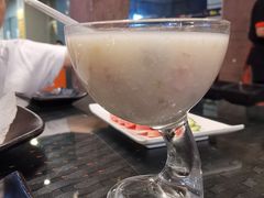 皮蛋瘦肉粥-何师烧烤·香辣蟹·川菜·30年老品牌(太古里旗舰店)