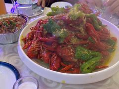 -海盗船. 龙虾烧烤. 酒馆