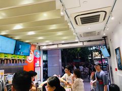 大堂-CoCo都可(湖滨银泰店B区店)
