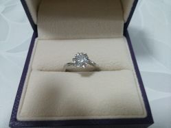 -威德钻石-克拉钻大本营(南京东路店)