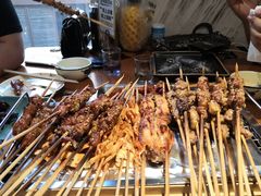 -喝丢一只鞋海鲜烧烤·海肠捞饭(市场店)