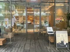 -M Stand(深圳龙岗万科广场店)