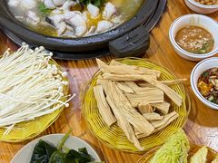 -大鼎石锅鱼(春江里店)