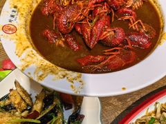 -叶派龙虾•招牌香辣蟹·海鲜(中海国际店)