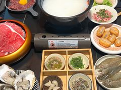 -牛牛和牛海鲜粥底火锅(长虹国际城店)