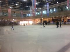 -冠军冰场(环球中心店)