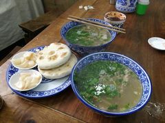 羊肉泡馍-老白家水盆羊肉