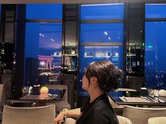 -唐拉雅秀酒店-西锦汇空中BBQ·思创餐厅