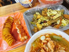 -二钢串叔麻辣烫(华龙大厦店)