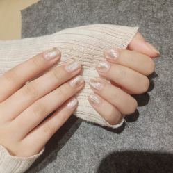 -天生爱美甲