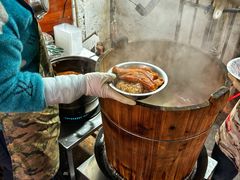 -梁阿婆廿年老牌扣肉糯米饭