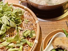-吃饭皇帝大土家民族菜(正大广场店)