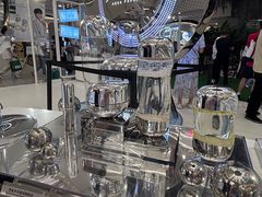 -赛格国际购物中心(小寨店)