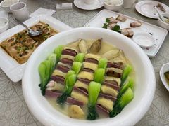 -轩记海鲜餐厅·四十五年老字号·经典粤菜(西区彩虹店)