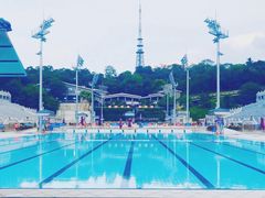 -越秀山游泳场