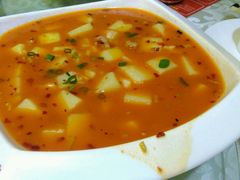 -独一佳老胡湘菜馆(矿山路店)
