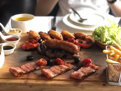 -火车头法国西餐厅