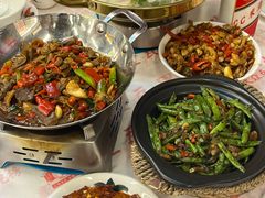 -堂瓦里·33年传统赣菜(第一街区店)