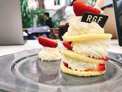 -RGF(巨鹿路店)